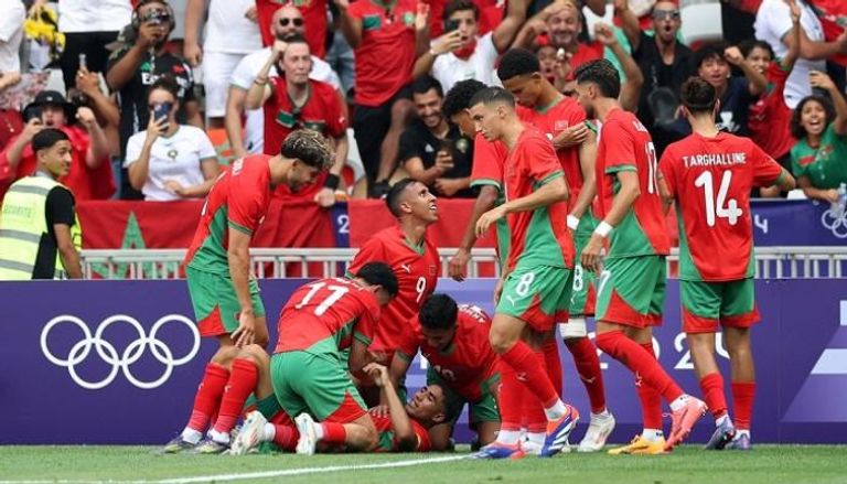 المغرب ينتصر على العراق بثلاثية ويتاهل عن جدارة