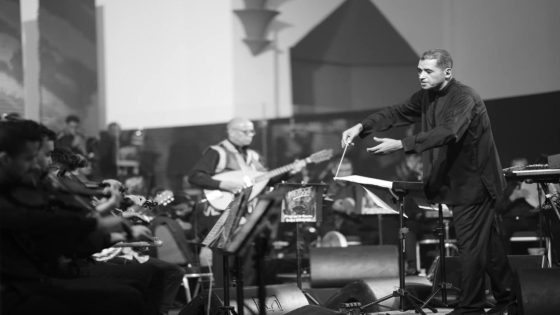 المجموعات الغنائية بحلة أركسترالية بالبيضاء