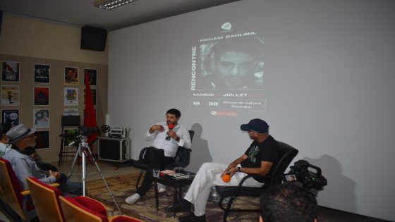 بصراحة ودفء إنساني… هشام بهلول يفتح قلبه لجمهور بوزنيقة