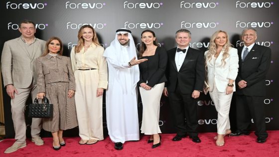 (فوريفو) ..تضيء مستقبل التنقل الأخضر في دبي