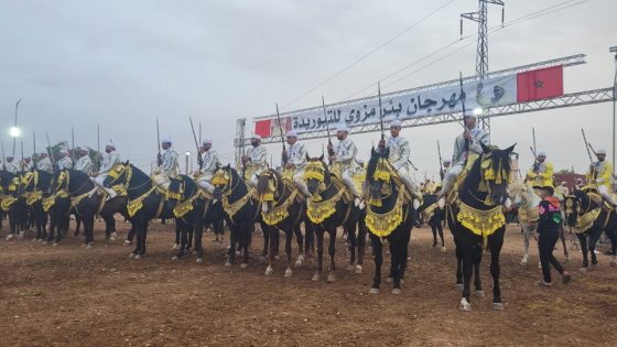 بئر مزوي: مهرجان التبوريدة في دورته الـ14.. احتفاء بالأصالة الوطنية وتكريم لتاريخ اولاد ابراهيم