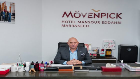 مجلة نادي الصحافة تتوج نوري صلادين بشهادة النخبة للتميز المهني