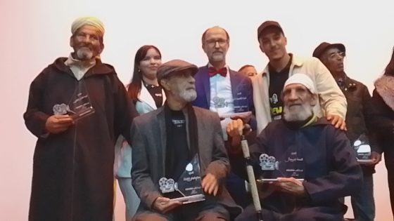 فيلم ايوب الرقاص يثير اهتمام الجمهور بشيشاوة.