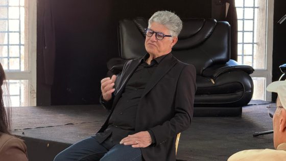 مكناس: الحمدوشي يسلط الضوء على كتابة السيناريو في ماستر كلاس بمهرجان الدارما التلفزية